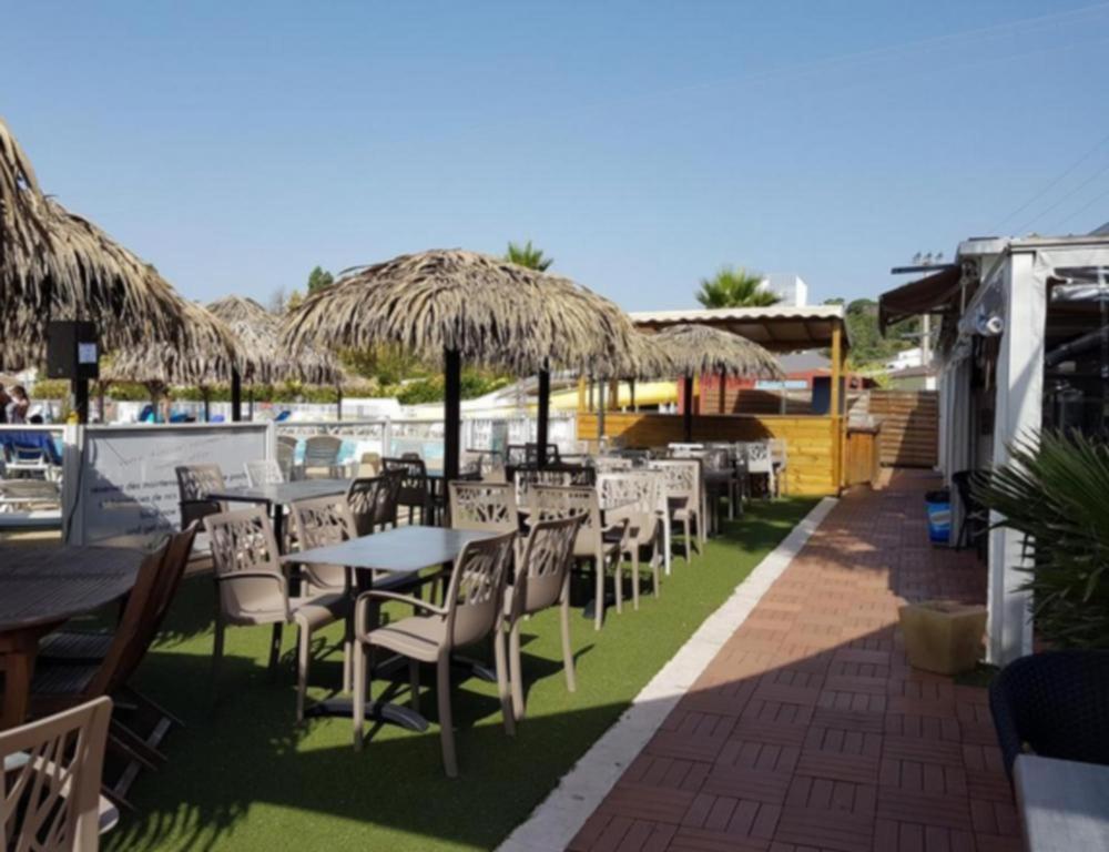 Camping Le Montourey Azur 78 Hotell Fréjus Eksteriør bilde